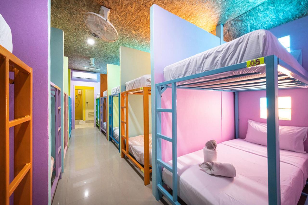 Mypatong Social Hostel Esterno foto