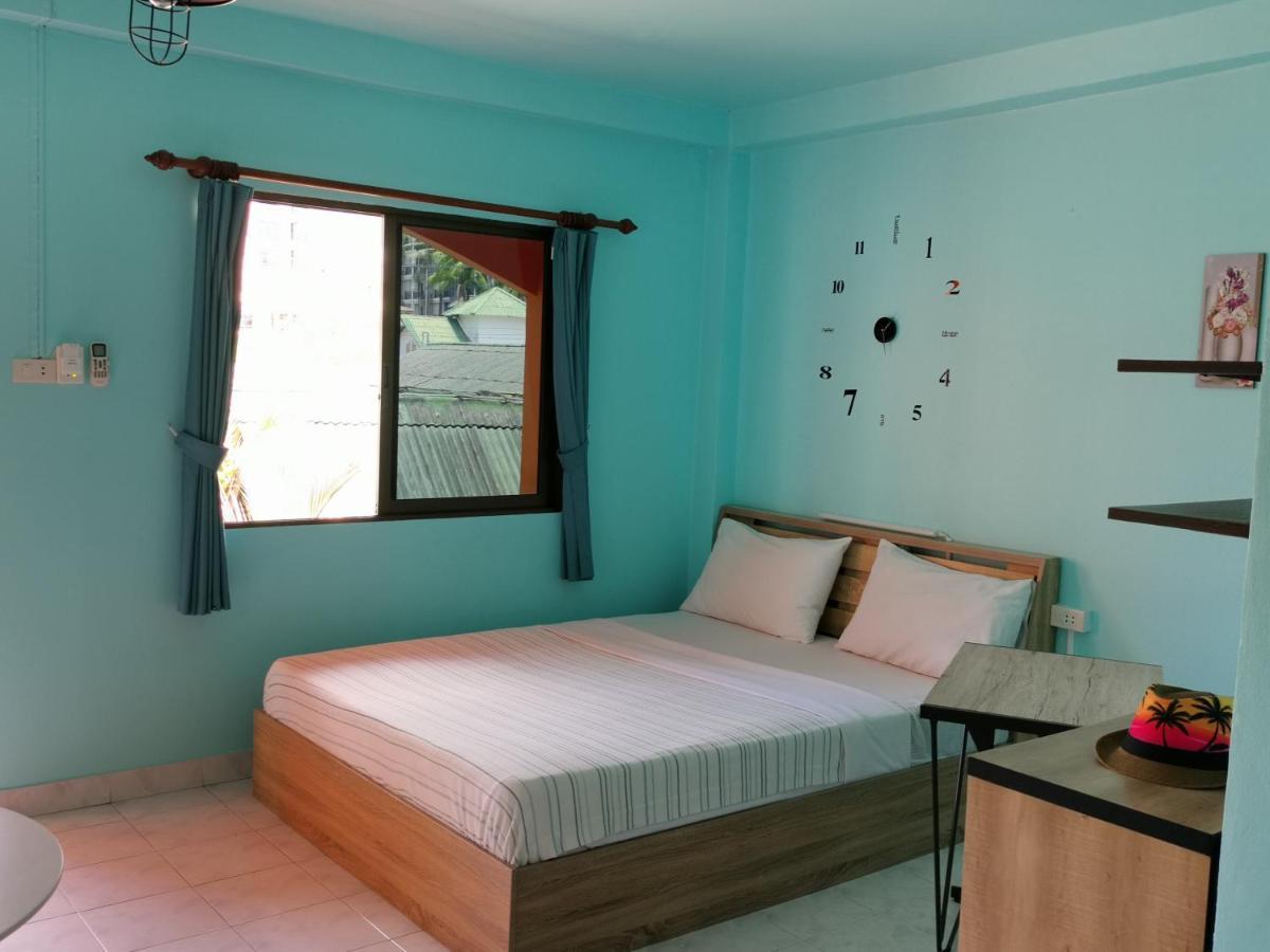 Mypatong Social Hostel Esterno foto
