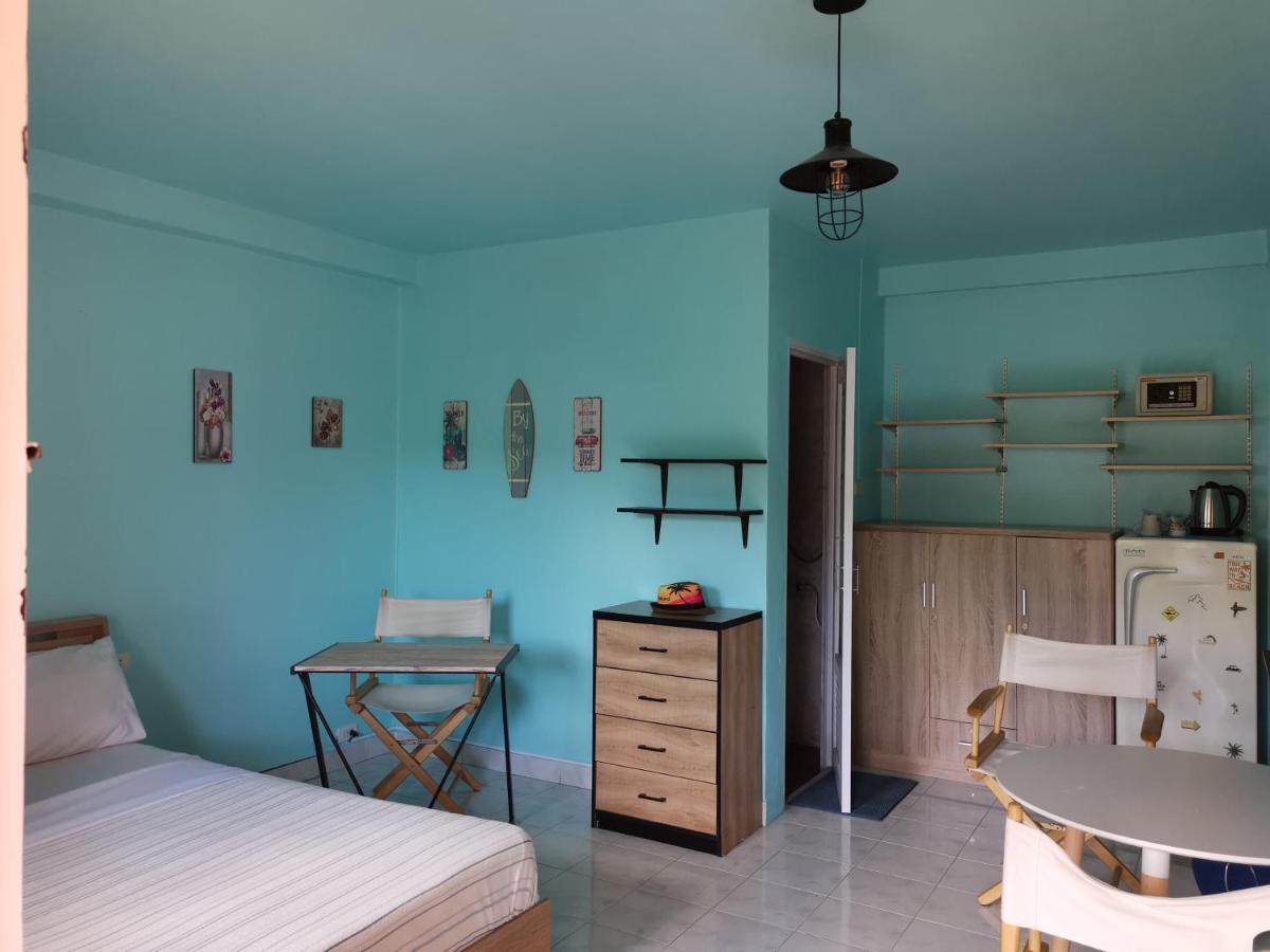 Mypatong Social Hostel Esterno foto