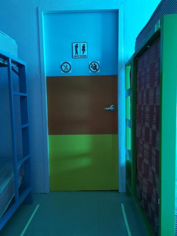 Mypatong Social Hostel Esterno foto
